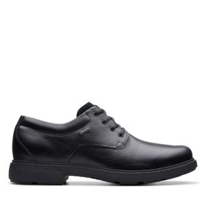 Men's Clarks Un Tread Lo GORE-TEX Black Shoes Black | CLK795SAB