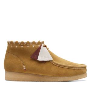 Men's Clarks Wallabee Casual Boots Khaki | CLK904SXZ