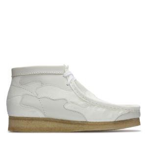 Men's Clarks Wallabee Patch Casual Boots White | CLK014PEB