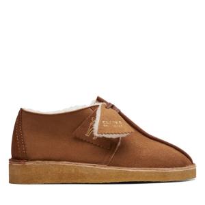 Women's Clarks Desert Trek Flat Shoes Brown | CLK094VKB