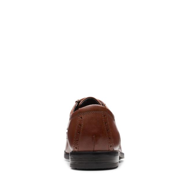 Men's Clarks Howard Wing Dress Shoes Dark Brown | CLK930EVT