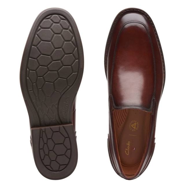 Men's Clarks Un Hugh Step Loafers Brown | CLK206FCG