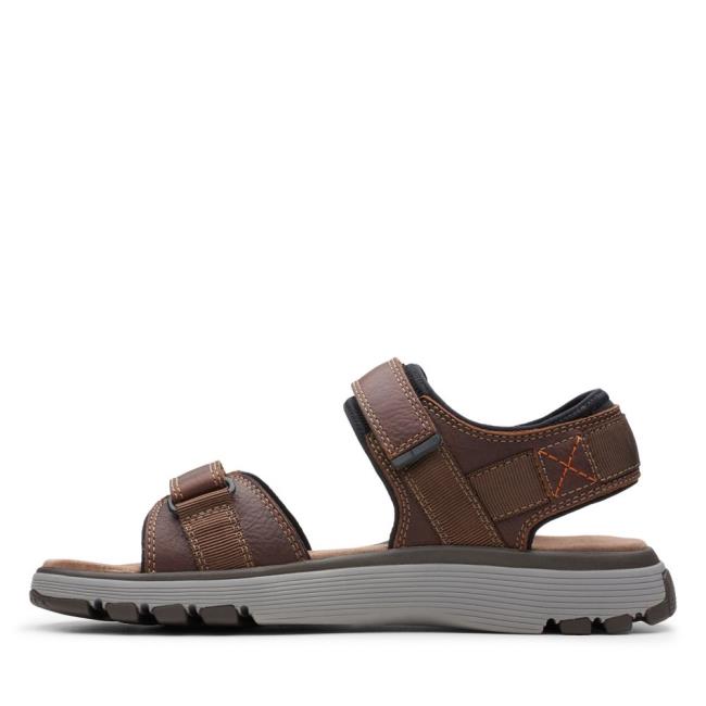 Men's Clarks Un Trek Part Sandals Dark Brown | CLK102LIR