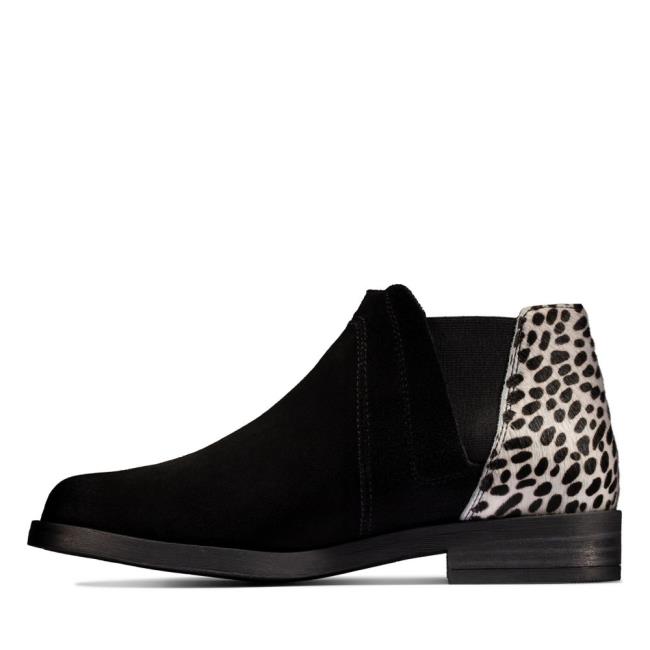 Women's Clarks Demi 2 Beat Chelsea Boots Black | CLK921AXL