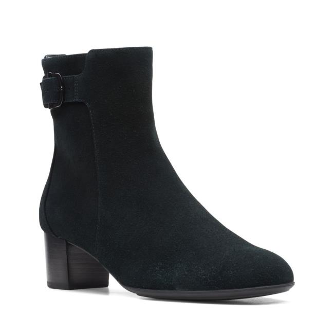 Women's Clarks Linnae Up Ankle Boots Black | CLK658VNS