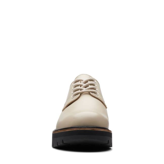 Women's Clarks Orianna Derby Flat Shoes Beige | CLK587MCJ