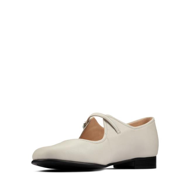 Women's Clarks Pure Flat Flat Shoes White | CLK756GMC