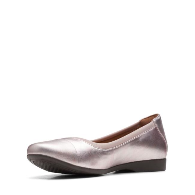 Women's Clarks Un Darcey Cap 2 Flat Shoes Platinum | CLK654DUE