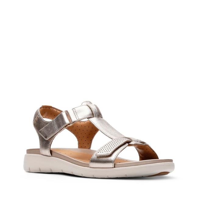 Women's Clarks Un Haywood Sandals Gold Metal | CLK740SPV