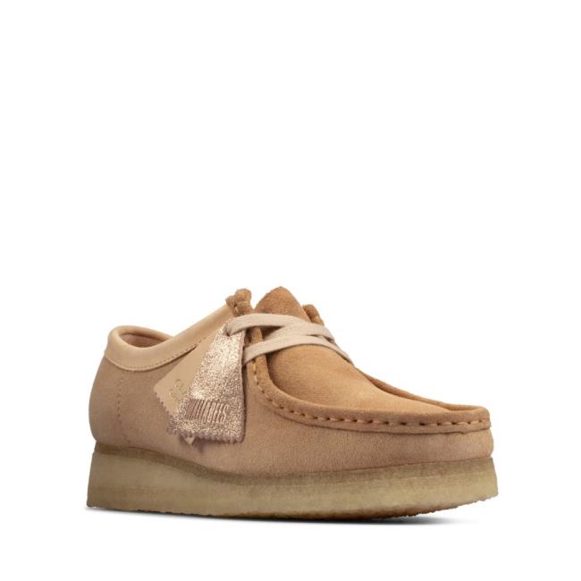 Women's Clarks Wallabee Flat Shoes Light Brown | CLK687ARM