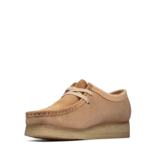 Women's Clarks Wallabee Flat Shoes Light Brown | CLK687ARM